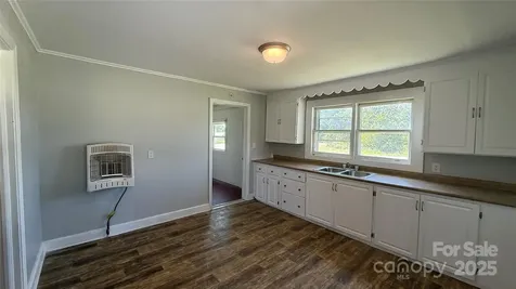 3839 W Dixon Boulevard Shelby NC 28152