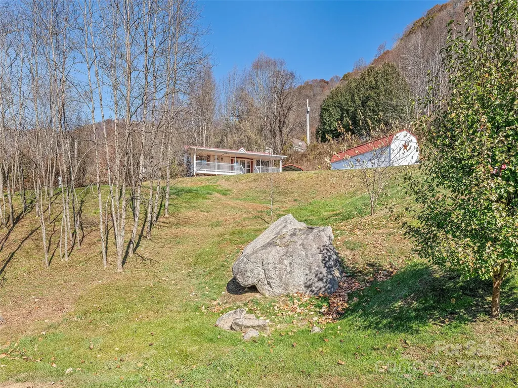 93 Merry Way Clyde NC 28721