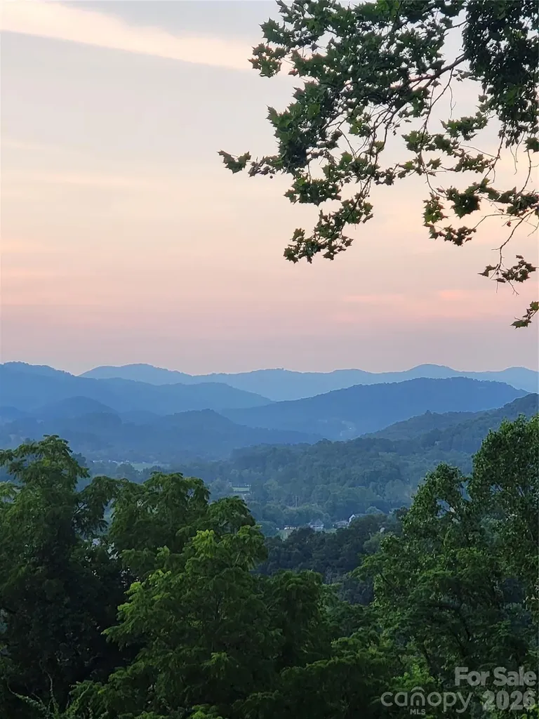 408 Whispering Winds Road Waynesville NC 28785