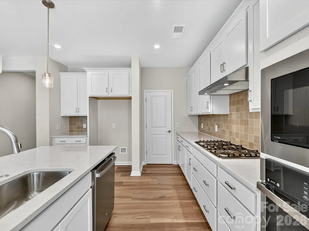 8234 Franklin Trail Street Mint Hill NC 28227