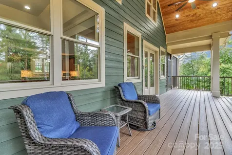926 Settlers Trail Mars Hill NC 28754