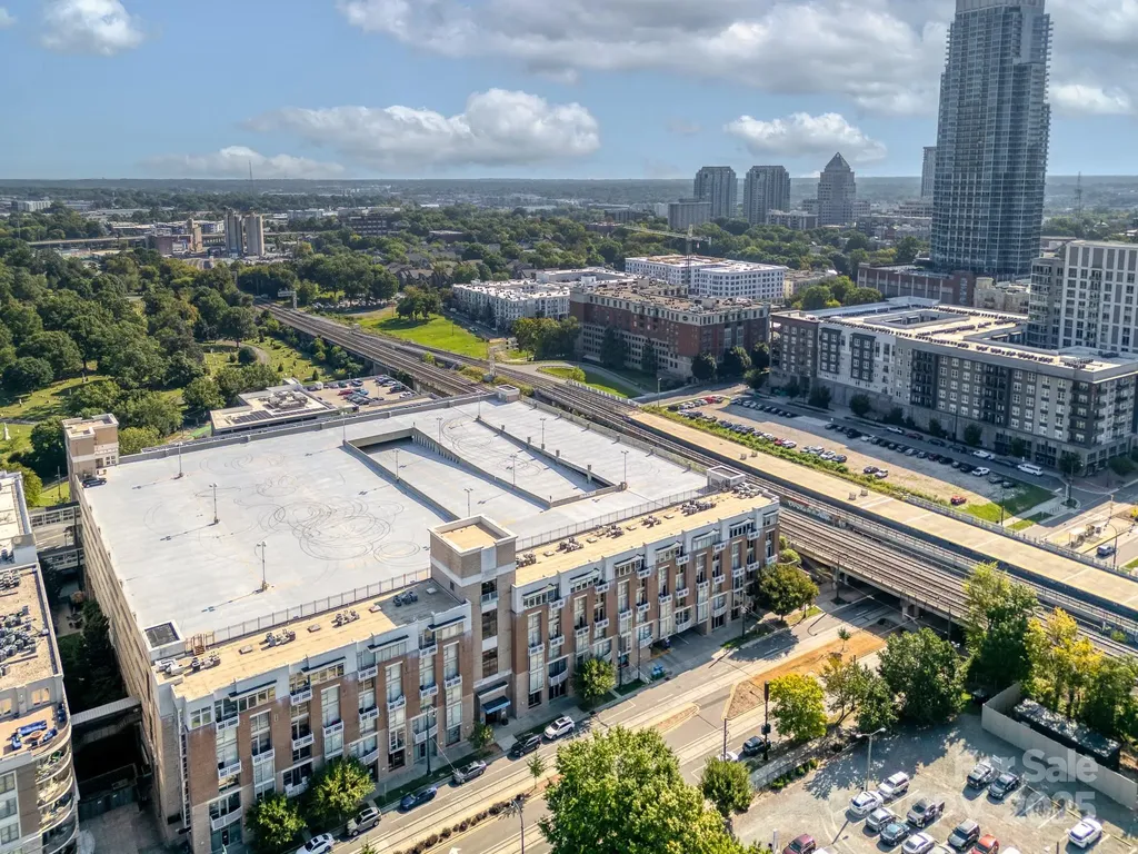 710 W Trade Street Charlotte NC 28202