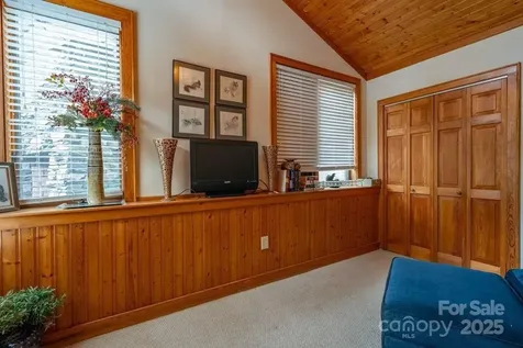 949/951 Watauga River Road Sugar Grove NC 28679