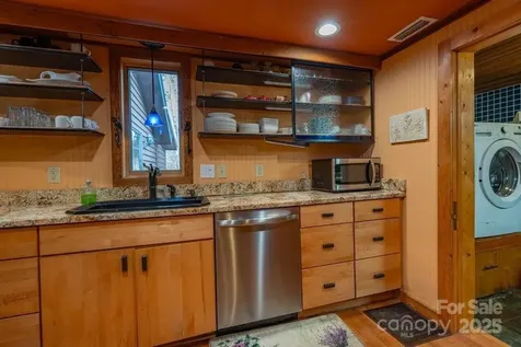 949/951 Watauga River Road Sugar Grove NC 28679