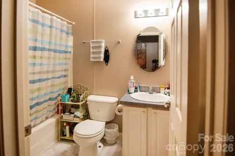 304 Golden Aster Road Swannanoa NC 28778