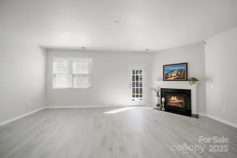 5033 Mockernut Lane Fort Mill SC 29707