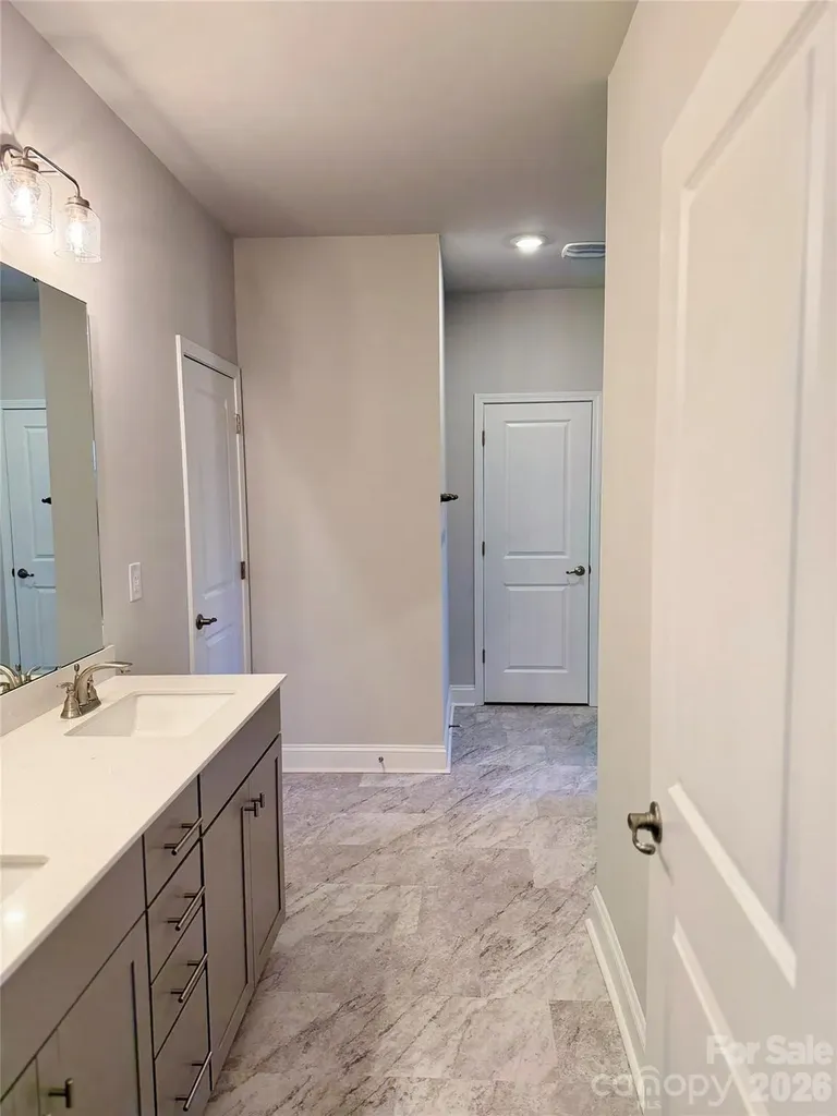 2913 Waterford Lane Albemarle NC 28001