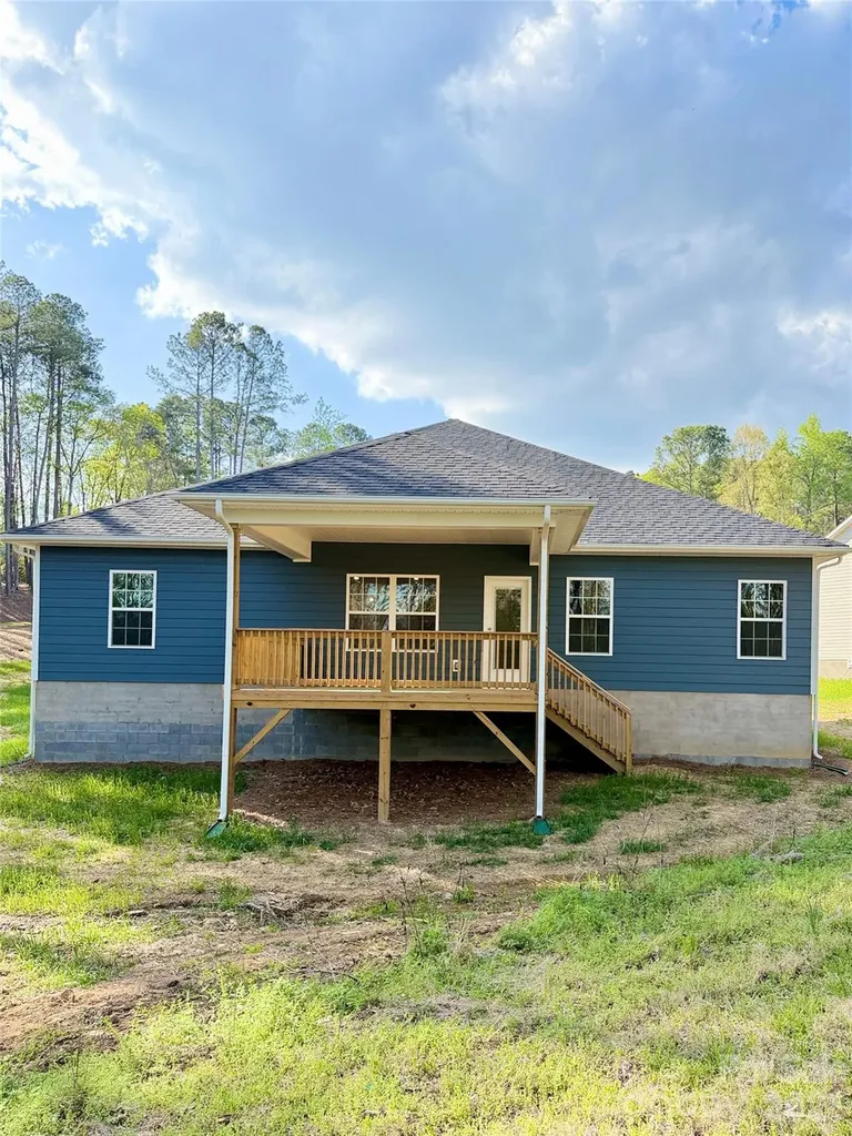 2913 Waterford Lane Albemarle NC 28001
