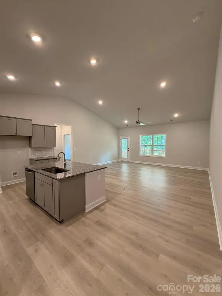 2913 Waterford Lane Albemarle NC 28001