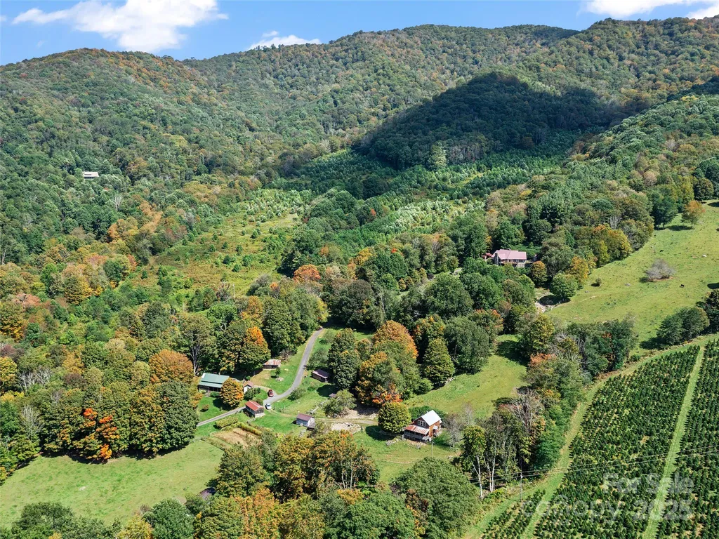 1992 Green Creek Road Bakersville NC 28705