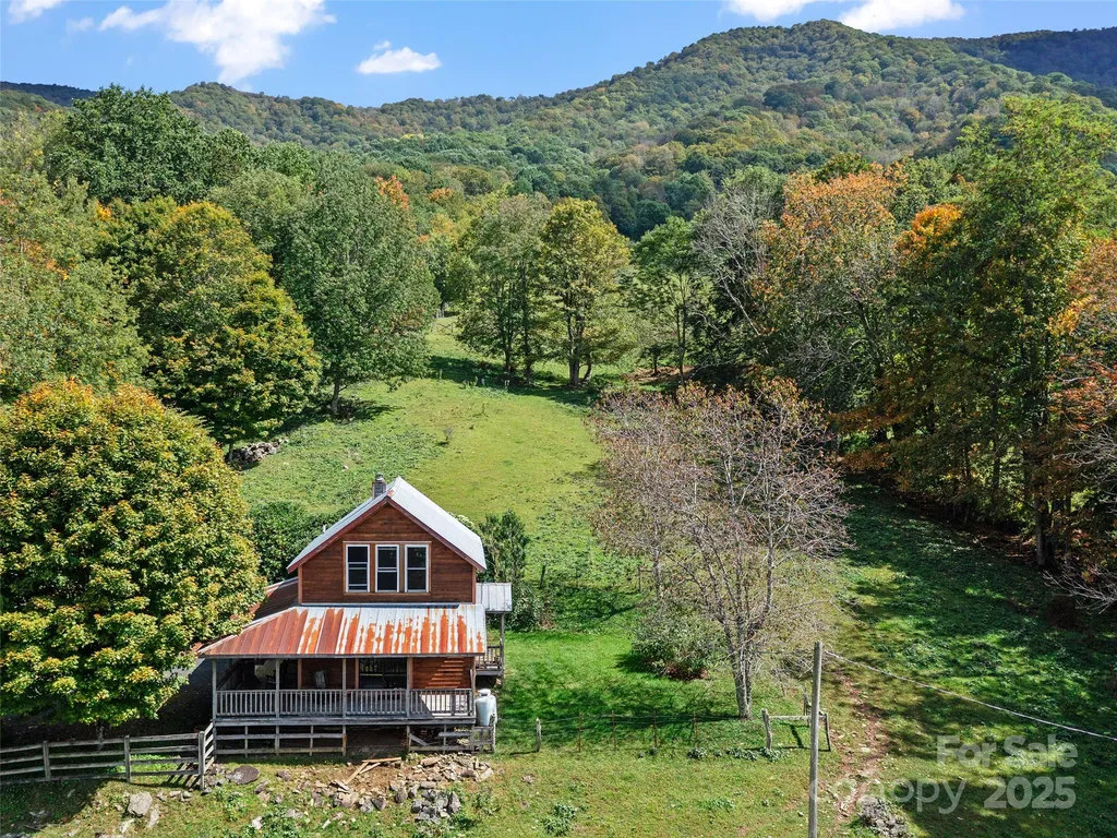 1992 Green Creek Road Bakersville NC 28705
