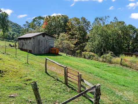 1992 Green Creek Road Bakersville NC 28705