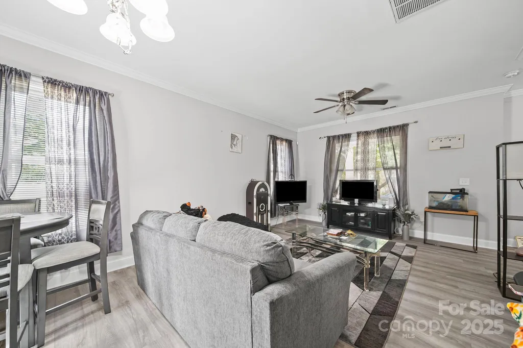511 S Carolina Avenue Spencer NC 28159
