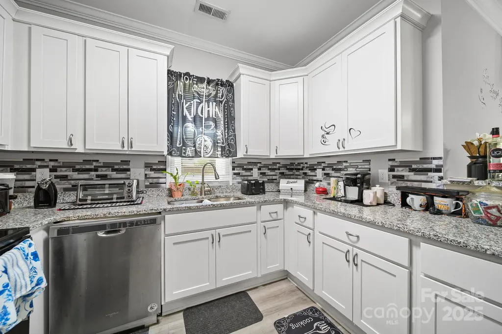 511 S Carolina Avenue Spencer NC 28159