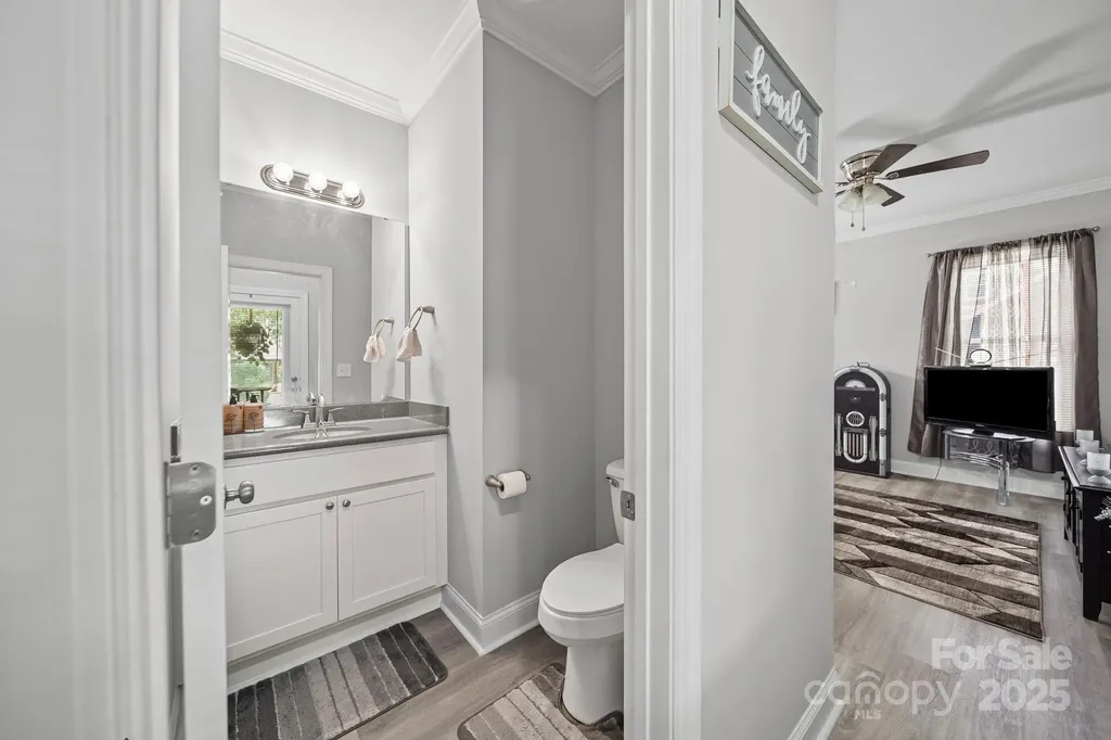 511 S Carolina Avenue Spencer NC 28159
