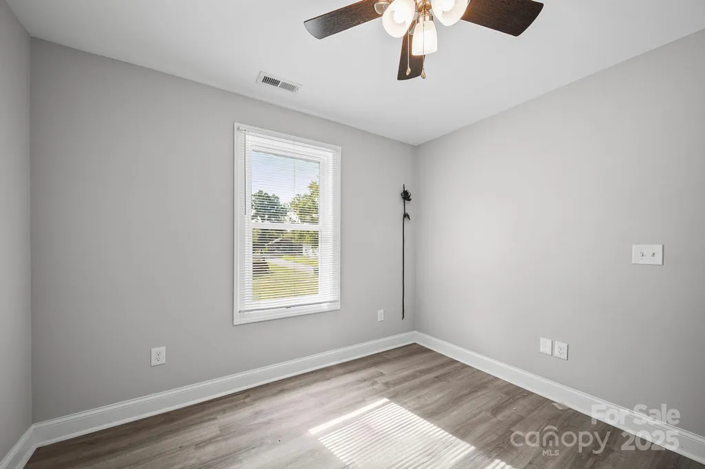 511 S Carolina Avenue Spencer NC 28159
