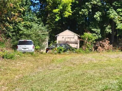 891 Court Street E Marion NC 28752