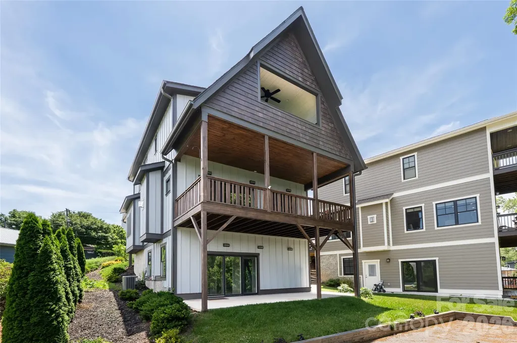 79 Culvern Street Asheville NC 28804