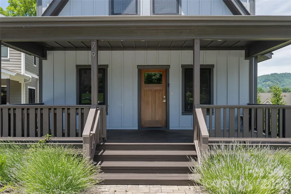 79 Culvern Street Asheville NC 28804