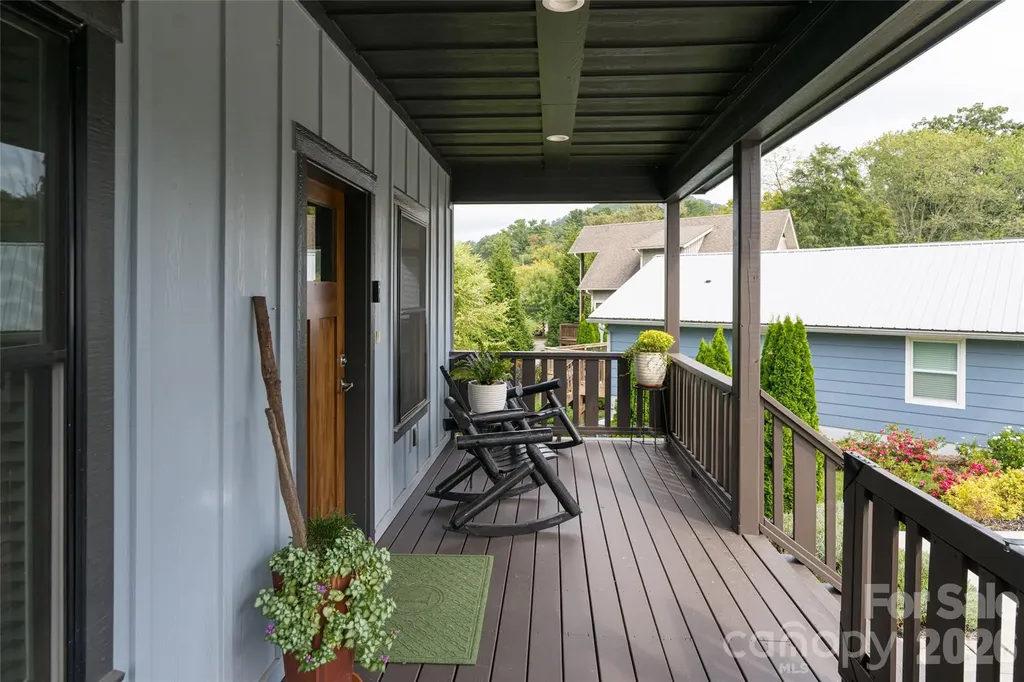 79 Culvern Street Asheville NC 28804
