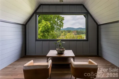 79 Culvern Street Asheville NC 28804