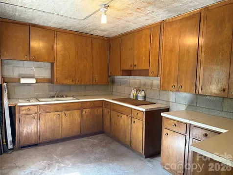 1437 Westmoreland Drive Lancaster SC 29720
