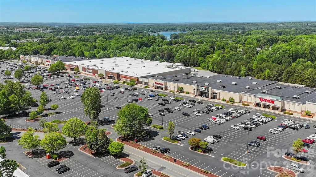 1060 Arundle Road Sherrills Ford NC 28673
