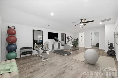 1060 Arundle Road Sherrills Ford NC 28673