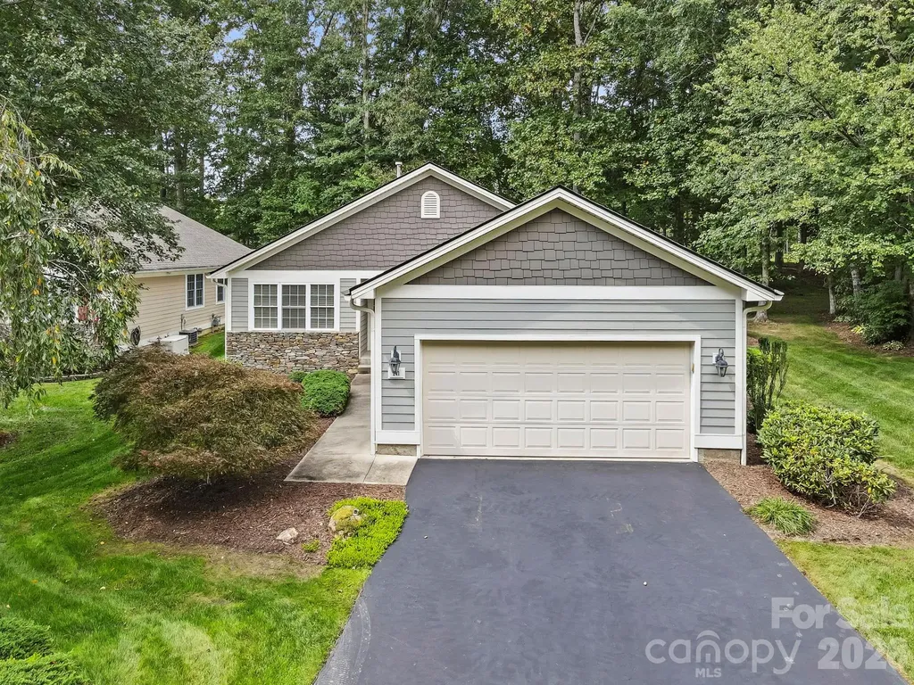 241 Fairway View Drive Etowah NC 28729