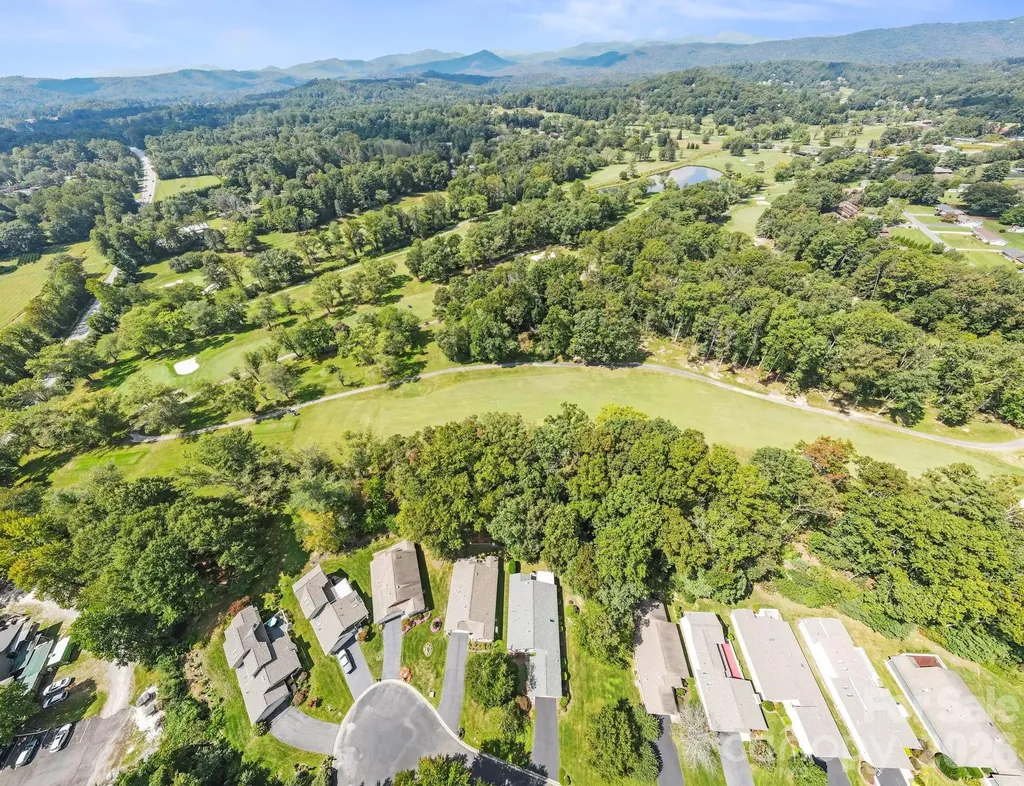 241 Fairway View Drive Etowah NC 28729