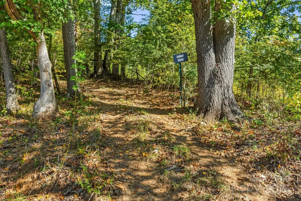 456 & 000 Maney Branch Road Burnsville NC 28714