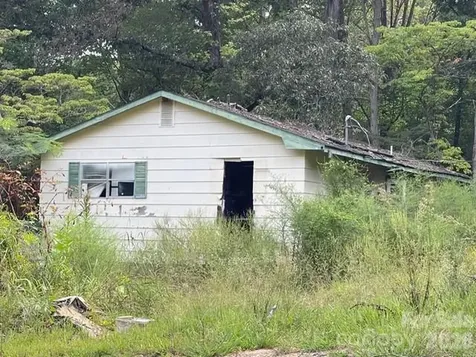 5756 Rumfelt Road Stanley NC 28164