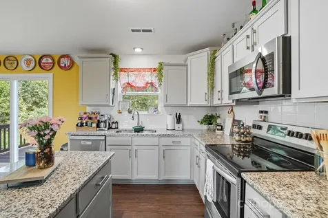 345 Knox Farm Road Statesville NC 28677