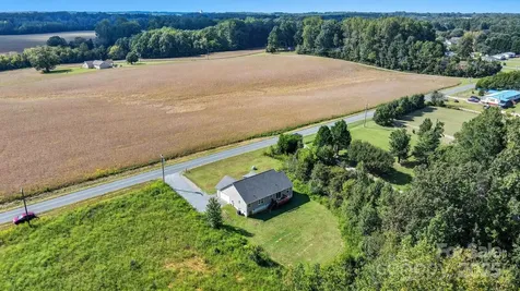 345 Knox Farm Road Statesville NC 28677