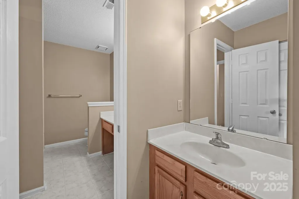 3649 Huyton Court Charlotte NC 28215