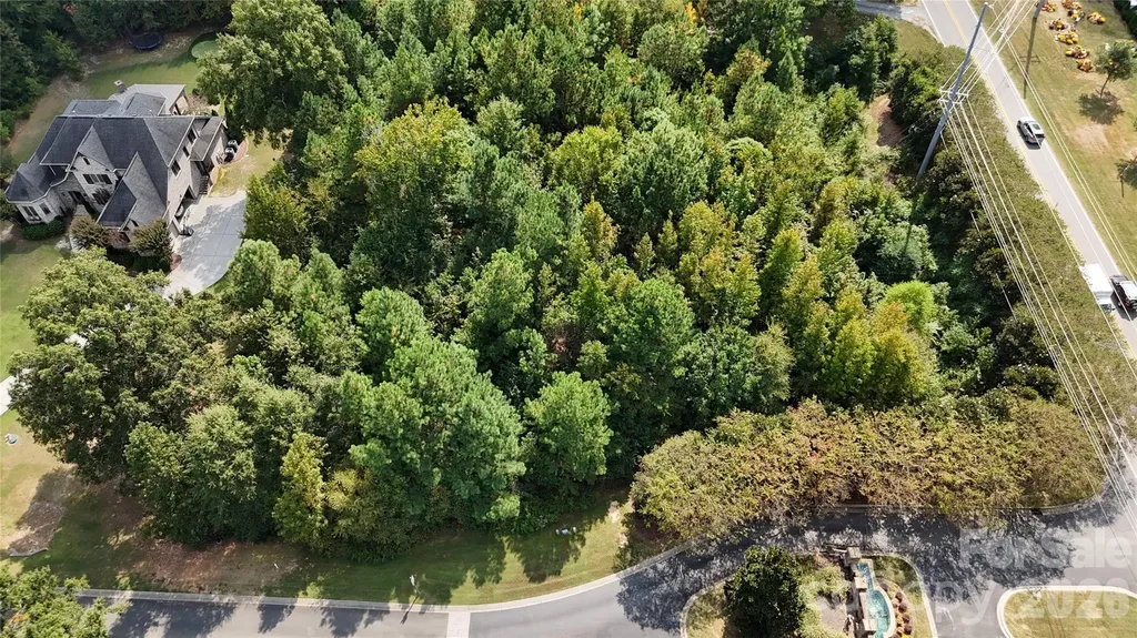 8335 Victoria Lake Drive Waxhaw NC 28173