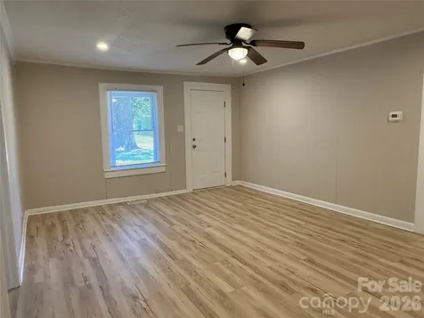 1555 Collinston Drive Gastonia NC 28052
