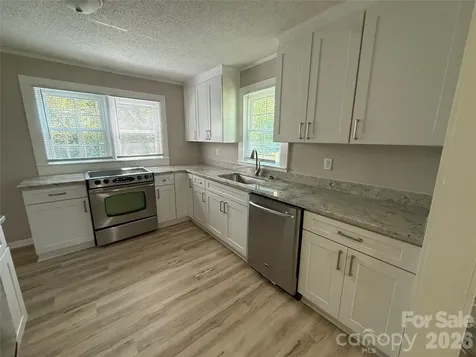 1555 Collinston Drive Gastonia NC 28052