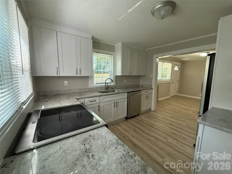 1555 Collinston Drive Gastonia NC 28052