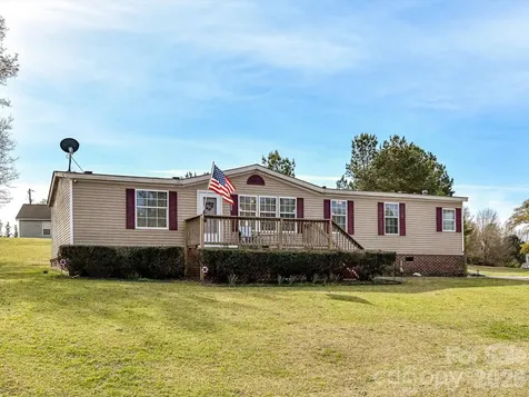 1565 Foxbrook Circle Lancaster SC 29720