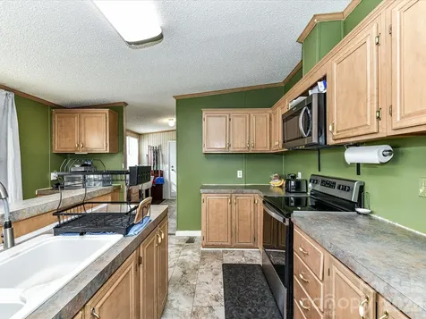 1565 Foxbrook Circle Lancaster SC 29720