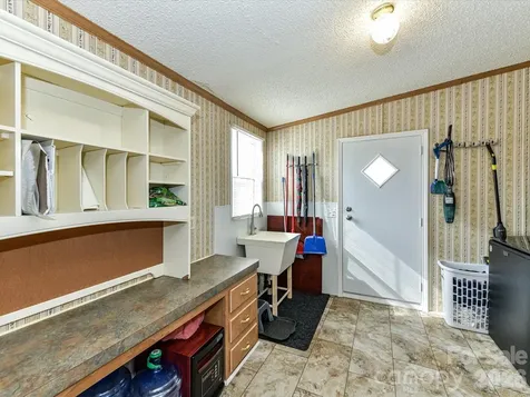 1565 Foxbrook Circle Lancaster SC 29720