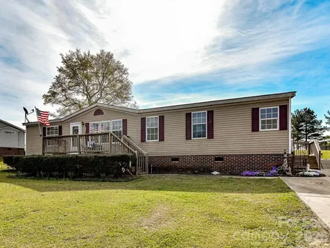 1565 Foxbrook Circle Lancaster SC 29720