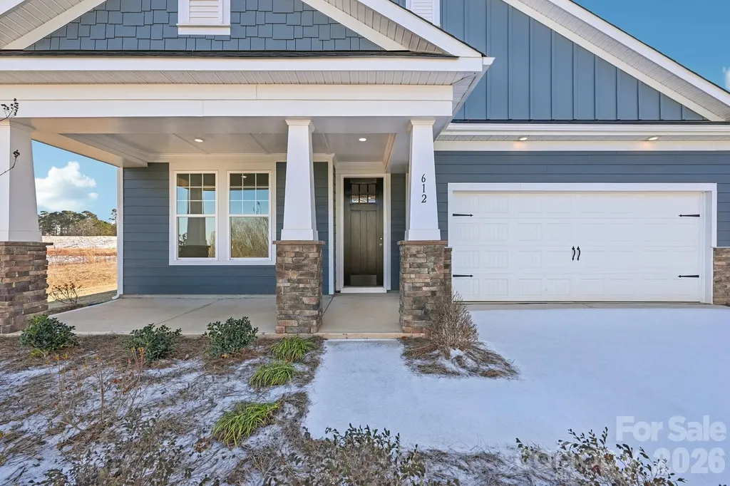 612 Banter Lane Cramerton NC 28032
