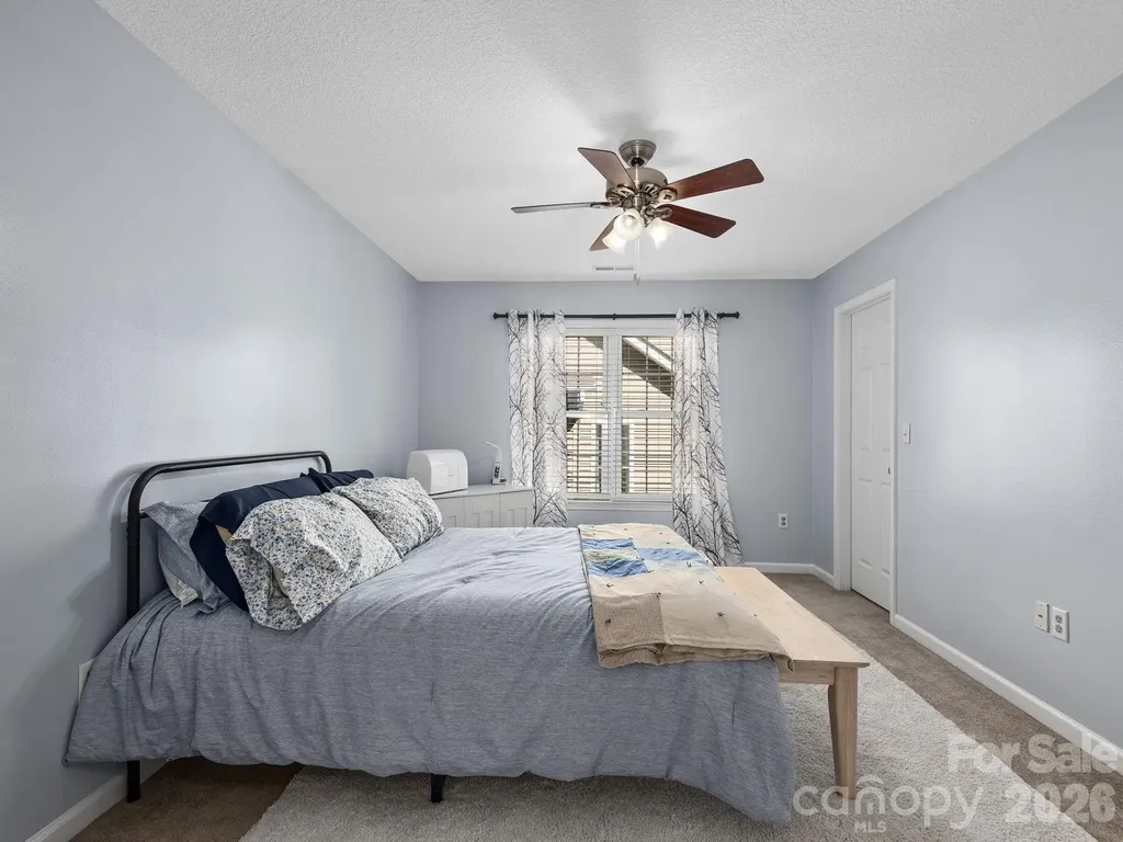 95 Driftstone Circle Arden NC 28704