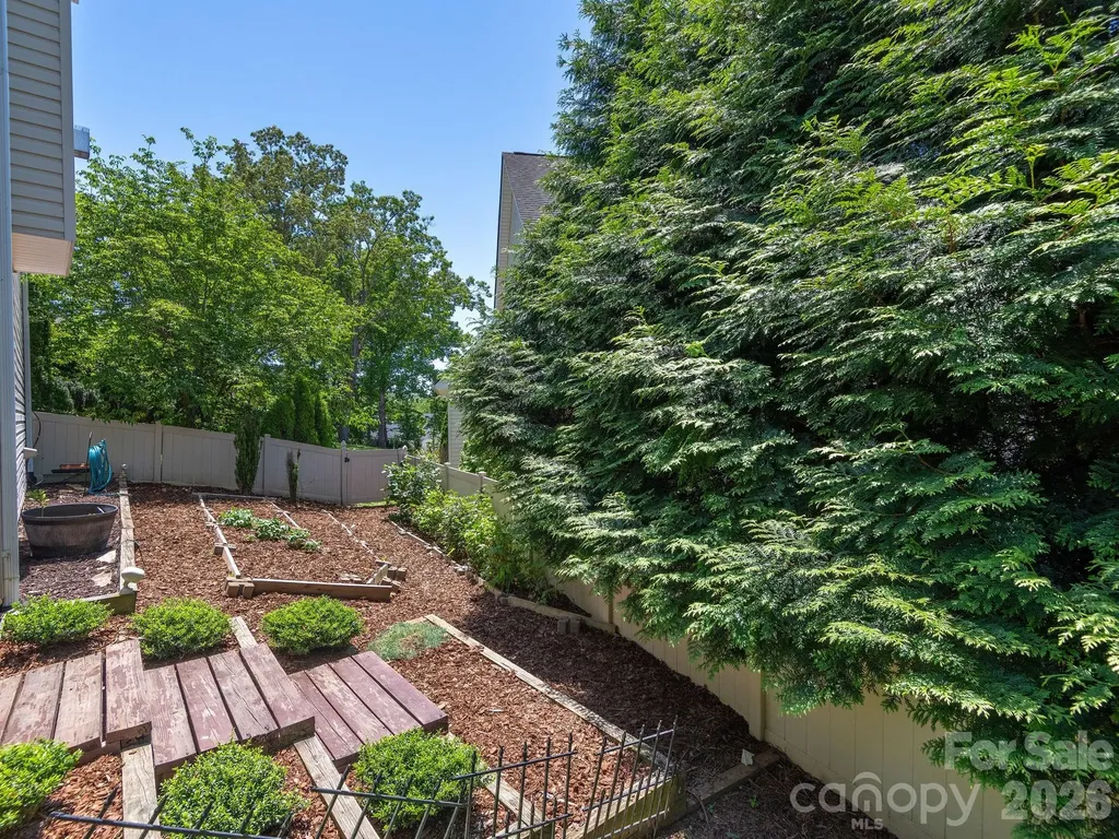 95 Driftstone Circle Arden NC 28704