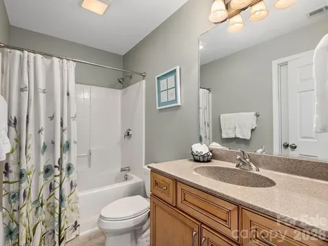 95 Driftstone Circle Arden NC 28704