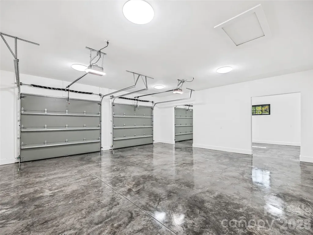 21 Evian Court Asheville NC 28804