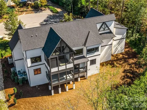 21 Evian Court Asheville NC 28804