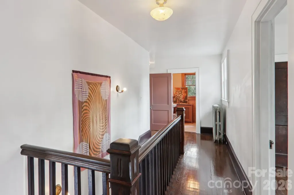 74 Linden Avenue Asheville NC 28801